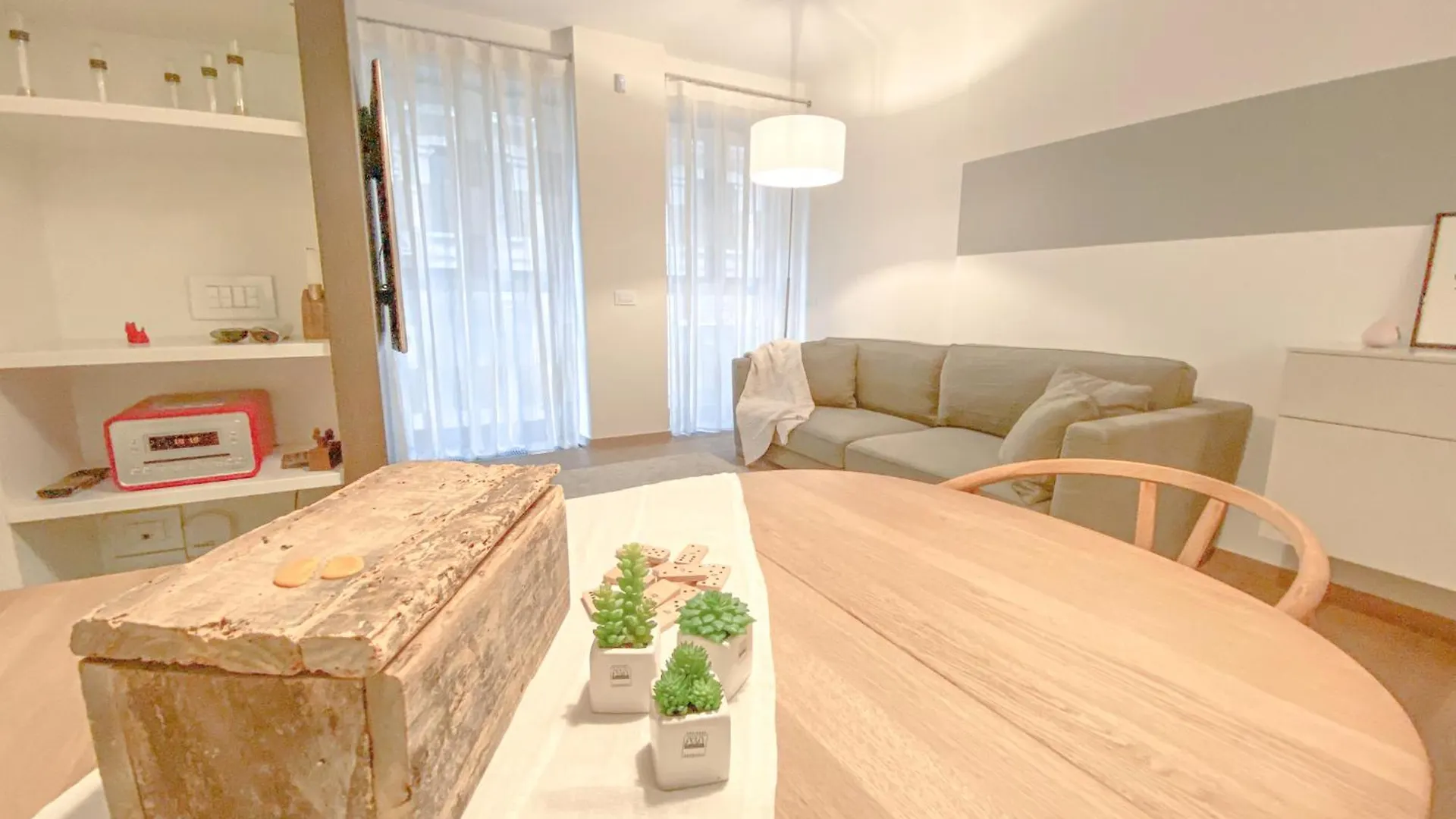 Foro Luxury Home - 2 Camere - 5 Min Dal Duomo 밀라노 0*,  이탈리아